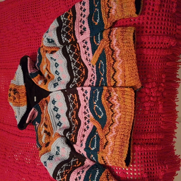 Hand knitted Cardigan/Sweater - Picture 1 of 6